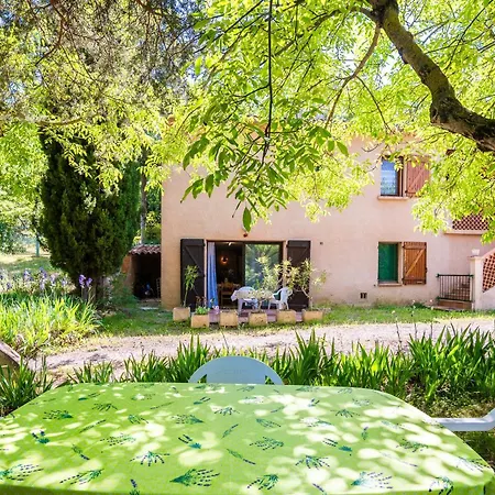 2 - Rose Appartement Montagnac (Alpes-de-Haute-Provence)